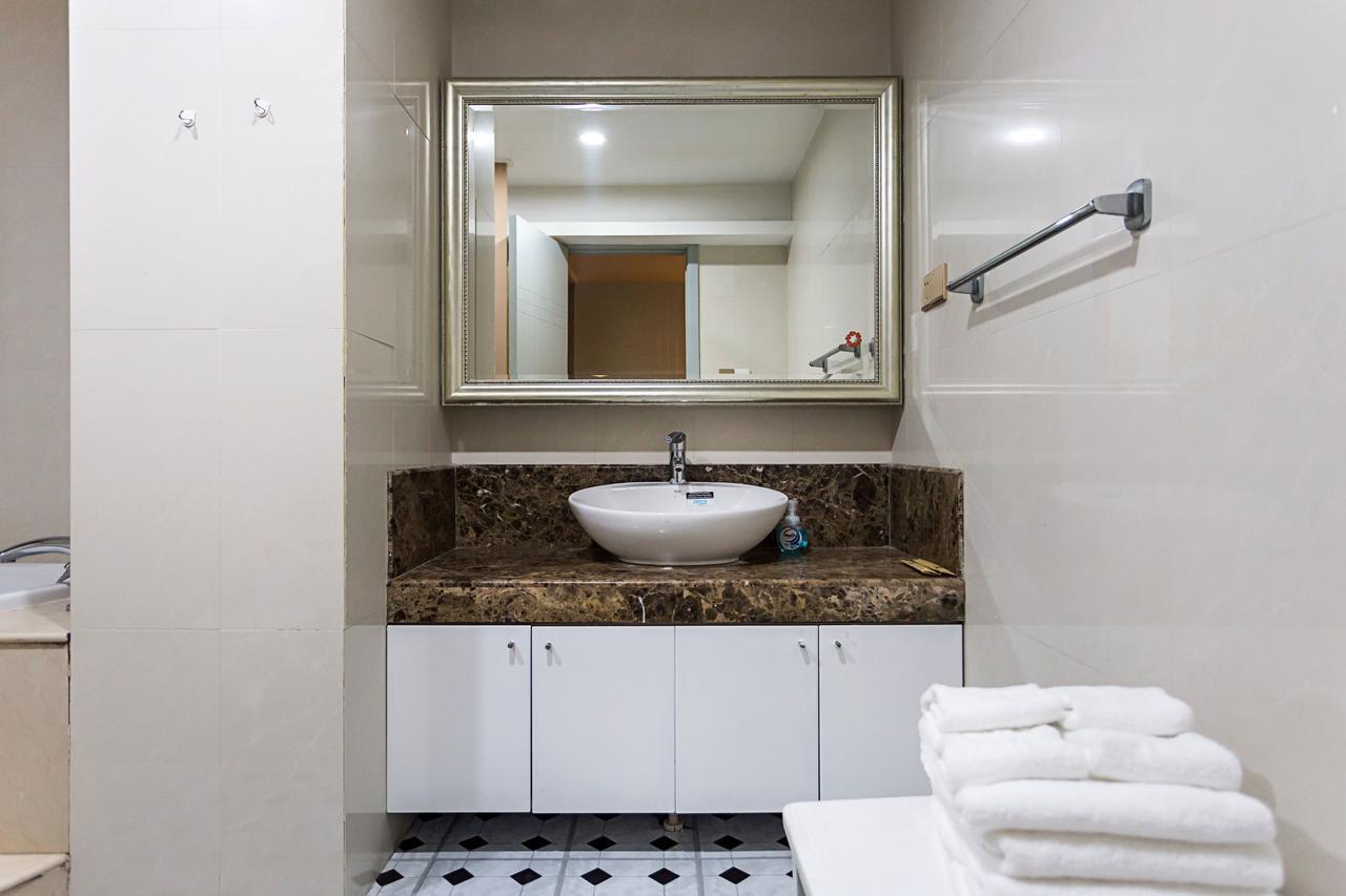 Wondroom Design Apartment Shanghai Buitenkant foto